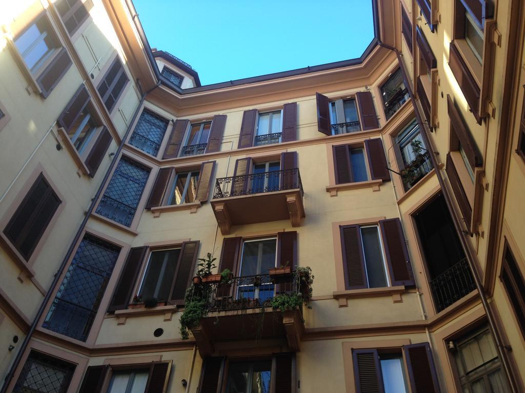 Zebra Rosso Apartment Milano Exterior foto